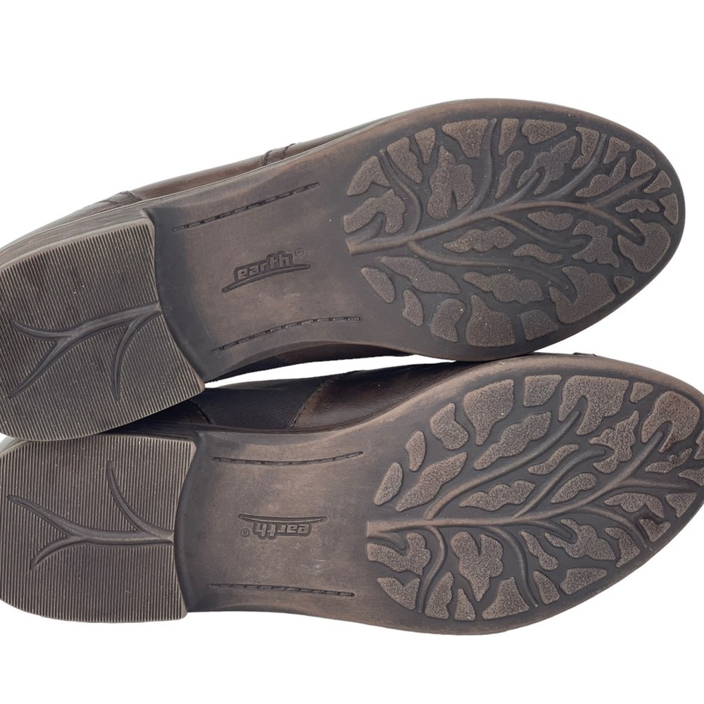 Earth Brown Leather Pumps with Comfortable Sock Lining. 8.5 - Picture 8 of 9